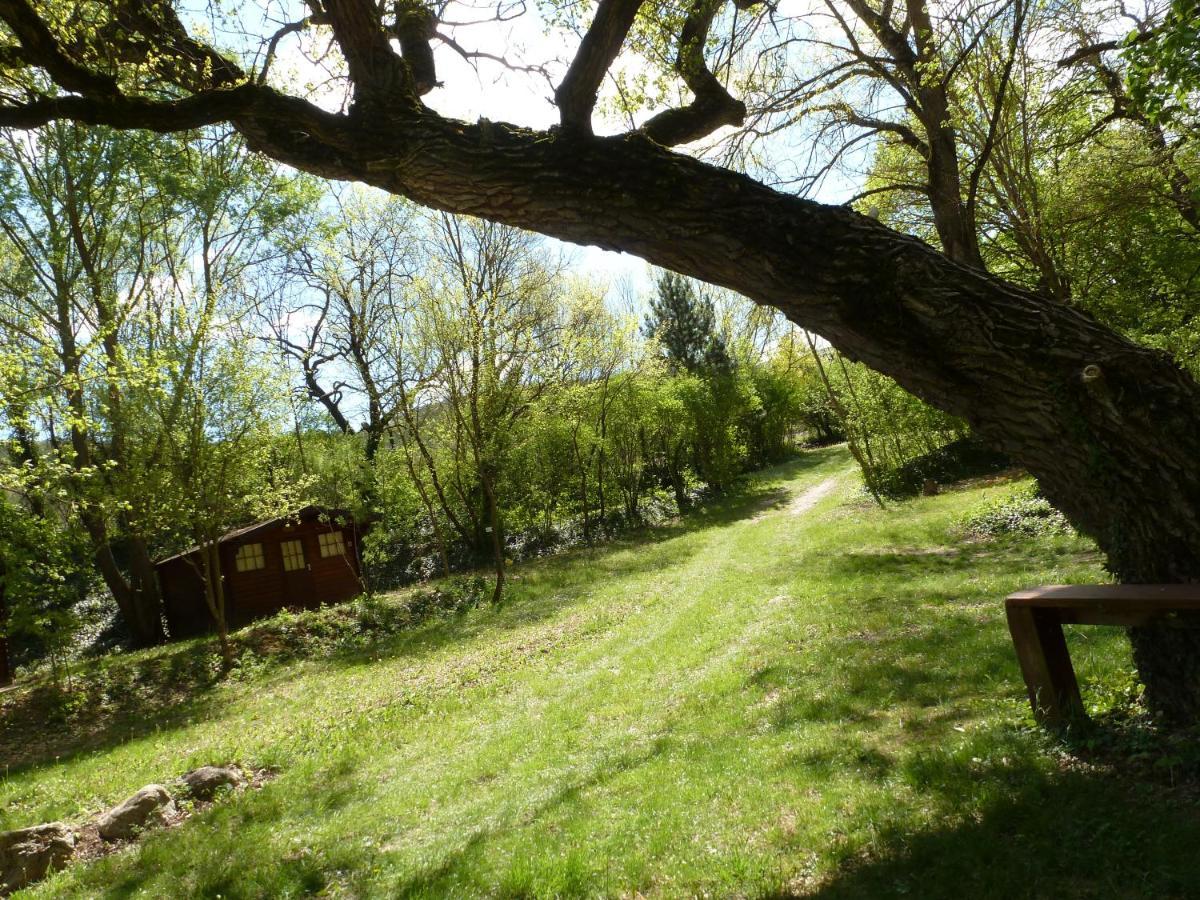 Camping La Vaugelette - Drôme Montclar-sur-Gervanne Eksteriør bilde