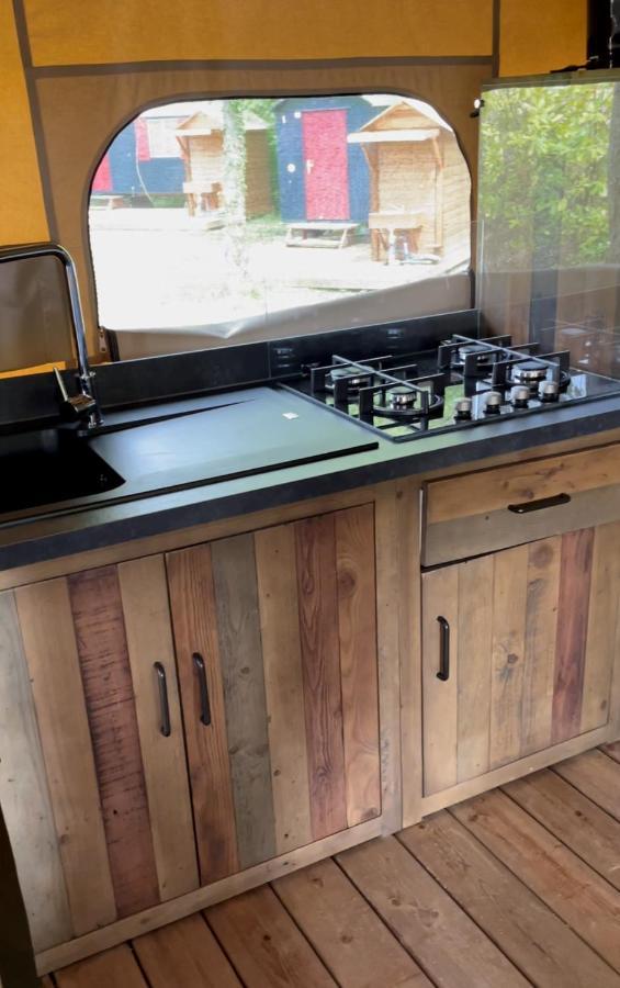 Camping La Vaugelette - Drôme Montclar-sur-Gervanne Eksteriør bilde