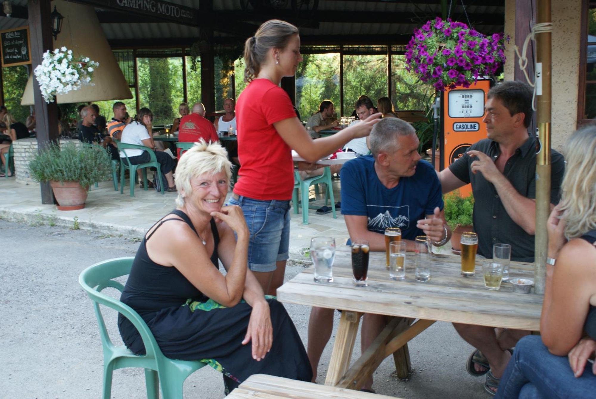 Camping La Vaugelette - Drôme Montclar-sur-Gervanne Eksteriør bilde